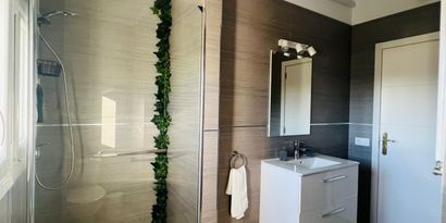 Real Estates picture 19 Ref. 83049