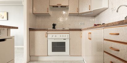 Real Estates picture 10 Ref. R29320