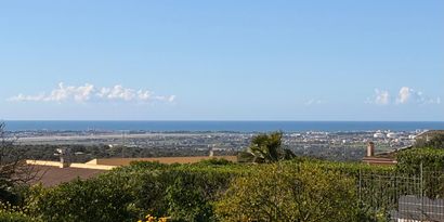 Inmobiliaria picture 0 Ref. Nº. 81587