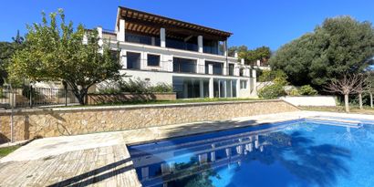 Inmobiliaria picture 1 Ref. Nº. R16587