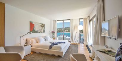 Real Estates picture 15 Ref. R29381