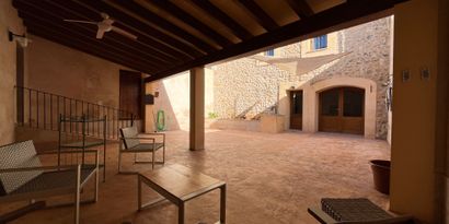 Real Estates picture 11 Ref. R29376