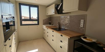 Real Estates picture 5 Ref. 83377