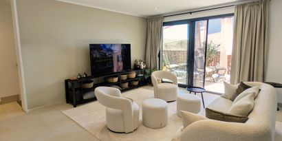 Real Estates picture 2 Ref. 83377