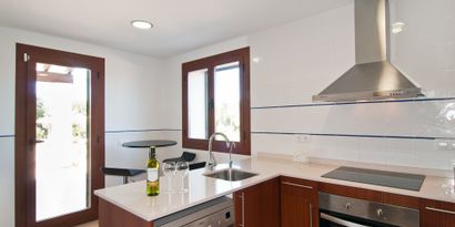 Inmobiliaria picture 9 Ref. Nº. R29385