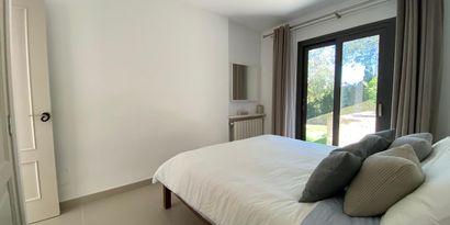 Real Estates picture 16 Ref. R28837