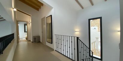 Real Estates picture 17 Ref. R28837