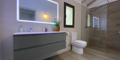 Real Estates picture 25 Ref. R28837