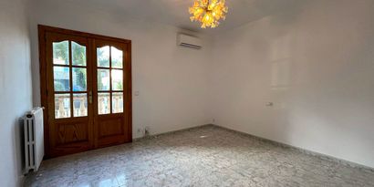 Real Estates picture 13 Ref. R29286