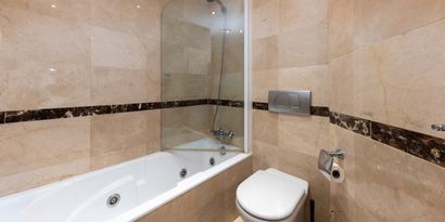 Real Estates picture 19 Ref. 83350