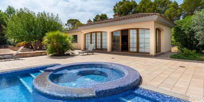 Inmobiliaria picture 2 Ref. Nº. R29373