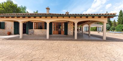 Inmobiliaria picture 3 Ref. Nº. R29373