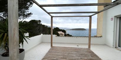 Real Estates picture 15 Ref. R29401