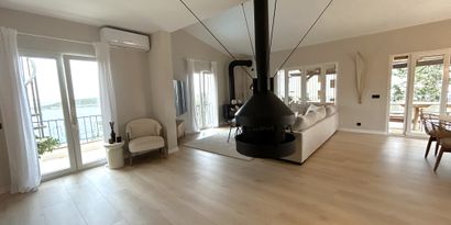 Real Estates picture 5 Ref. R29401