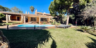 Real Estates picture 3 Ref. R29360