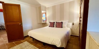 Real Estates picture 24 Ref. R29360