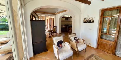 Real Estates picture 11 Ref. R29360