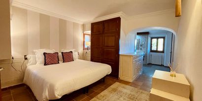 Real Estates picture 25 Ref. R29360