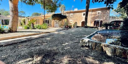 Real Estates picture 2 Ref. R29360