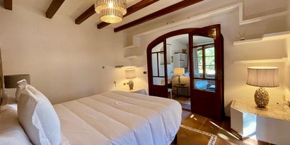 Real Estates picture 17 Ref. R29360