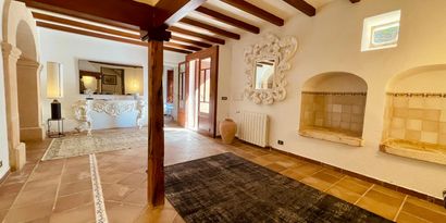 Real Estates picture 6 Ref. R29360