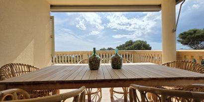 Real Estates picture 5 Ref. R29408