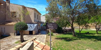 Real Estates picture 11 Ref. 79315