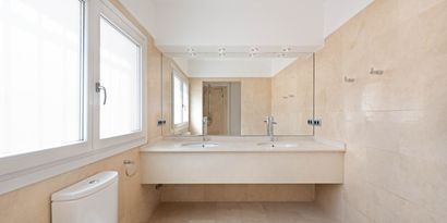 Real Estates picture 10 Ref. 83442