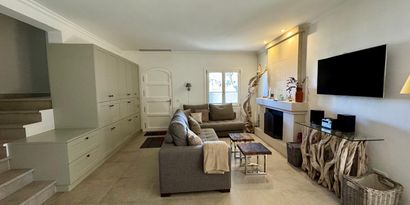 Inmobiliaria picture 5 Ref. Nº. 83098