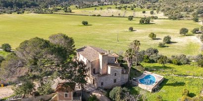 Real Estates picture 32 Ref. 83351