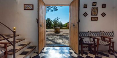 Real Estates picture 2 Ref. 83351