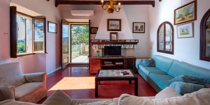 Real Estates picture 9 Ref. 83351