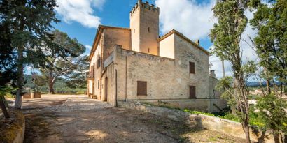 Real Estates picture 26 Ref. 83351