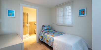 Real Estates picture 22 Ref. 80169