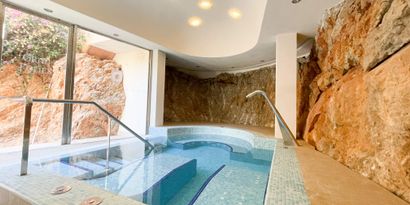 Real Estates picture 24 Ref. 80169