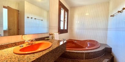 Inmobiliaria picture 13 Ref. Nº. 76503