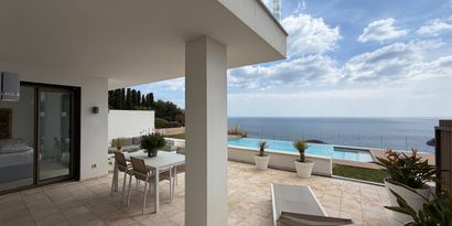 Real Estates picture 17 Ref. 82810