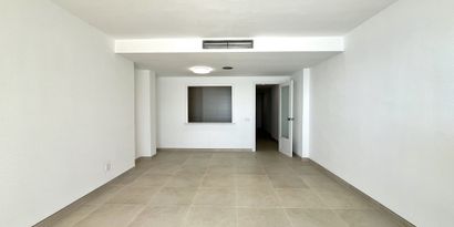 Real Estates picture 4 Ref. R29462