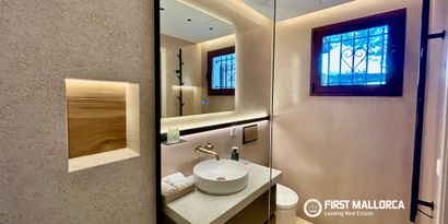 Real Estates picture 16 Ref. R29407