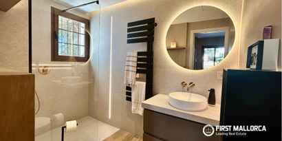 Real Estates picture 20 Ref. R29407