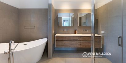 Inmobiliaria picture 15 Ref. Nº. 82200