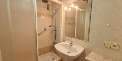 Real Estates picture 13 Ref. 83515