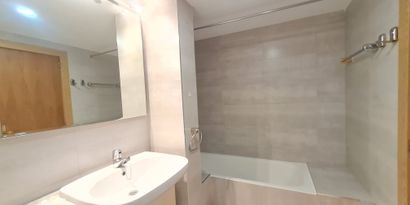 Real Estates picture 11 Ref. 83515