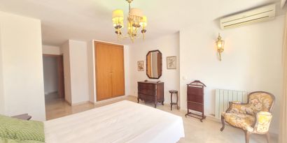 Real Estates picture 6 Ref. 83515