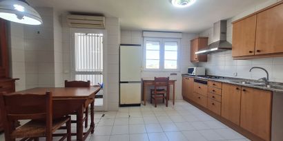 Real Estates picture 4 Ref. 83515