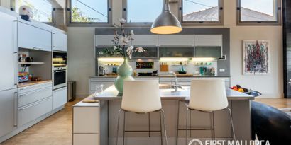 Real Estates picture 12 Ref. 83500