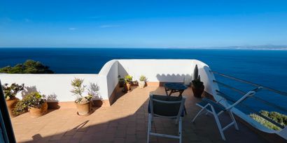 Real Estates picture 1 Ref. 83533