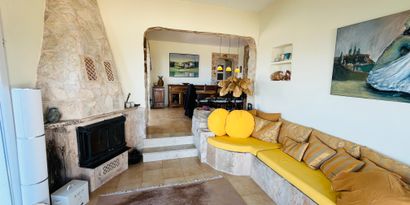 Real Estates picture 4 Ref. 83533