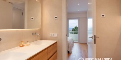 Real Estates picture 8 Ref. 83540