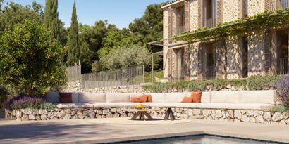 Real Estates picture 2 Ref. 83471